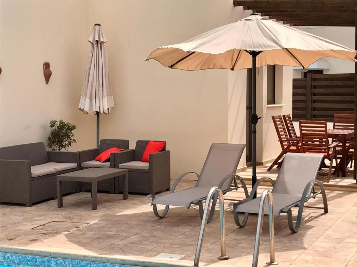 Unique Beach Luxurious Villas Agia Napa Exterior foto